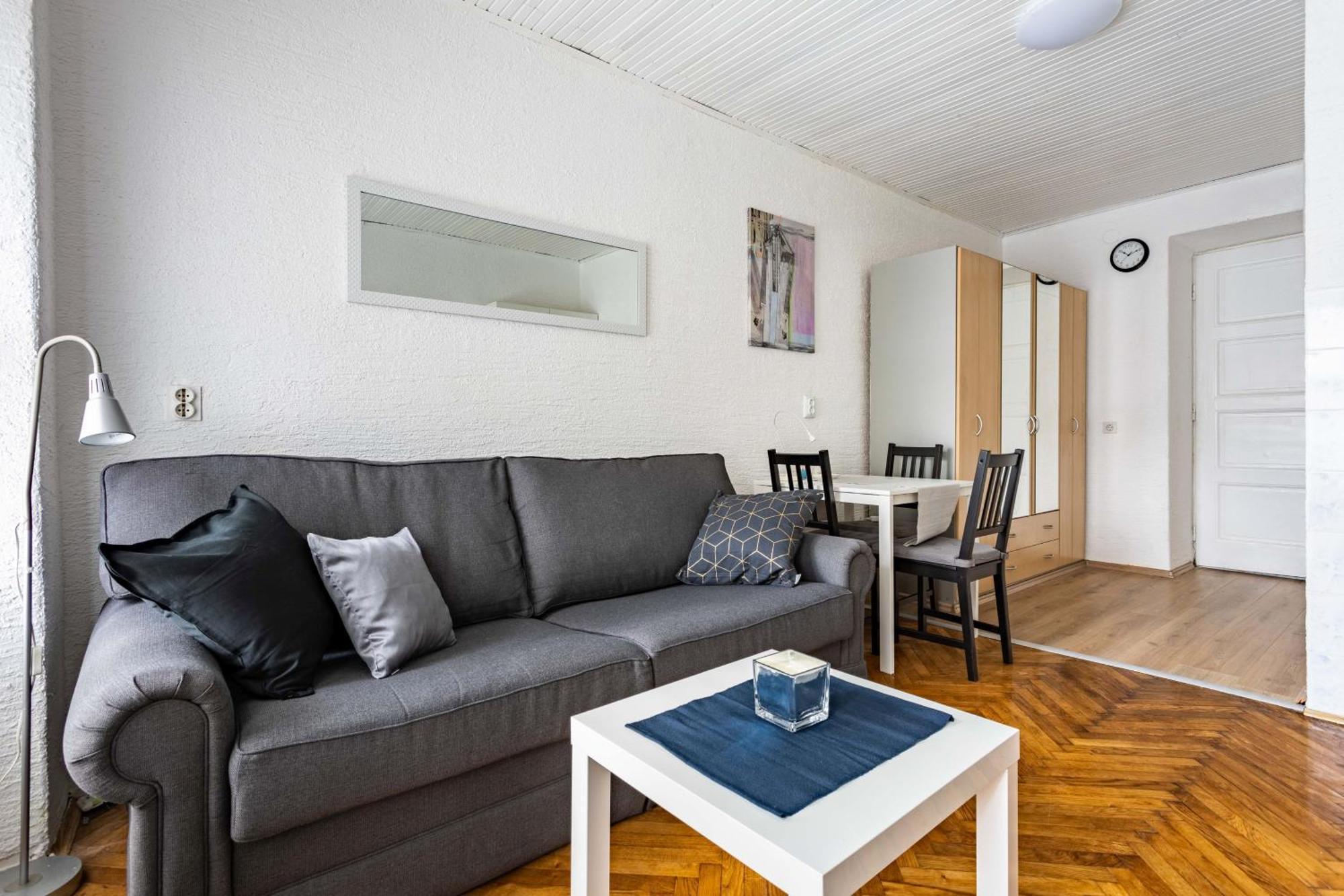 Apartment Petra By Blue Apartments Zagreb Bagian luar foto