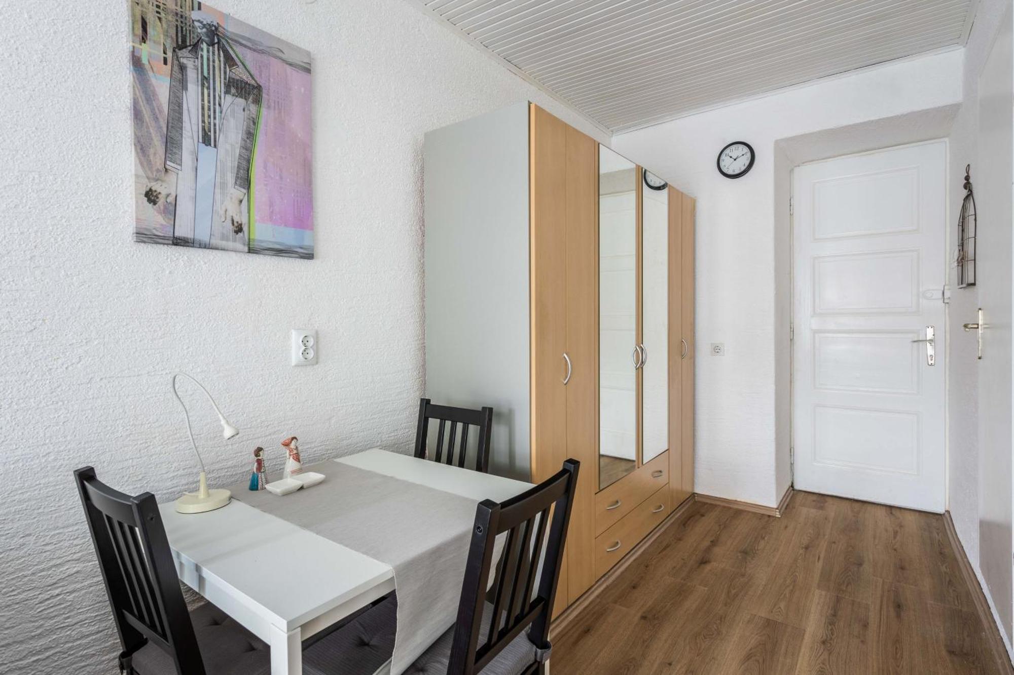 Apartment Petra By Blue Apartments Zagreb Bagian luar foto